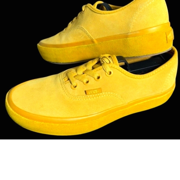 Vans Shoes - Vans Women's Sneakers Mustard Skater Casual Streetwear W 6.5 M 5 RARE HTF